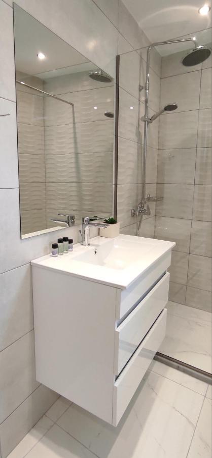 لاغاناس Zen Apartments المظهر الخارجي الصورة