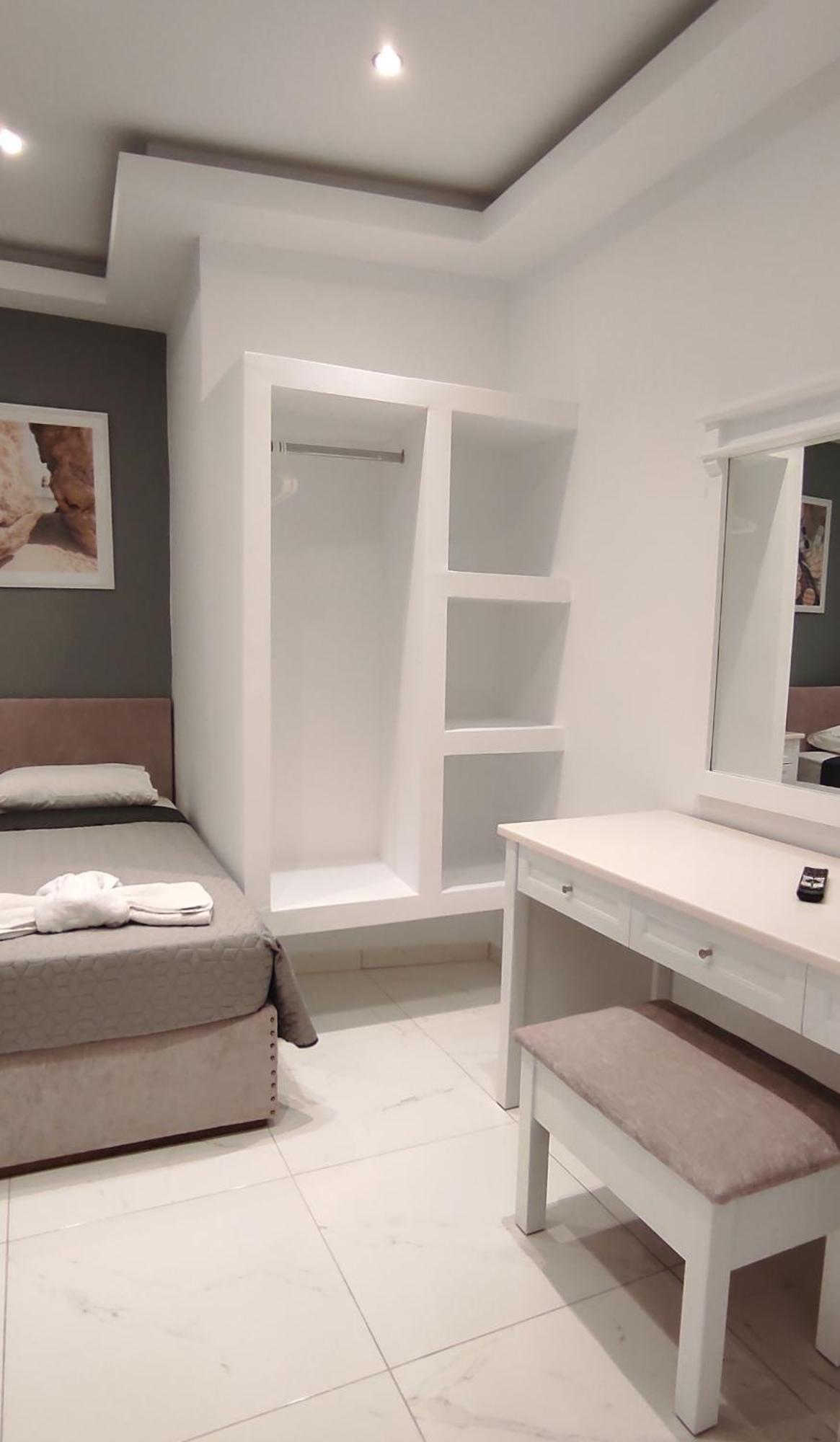 لاغاناس Zen Apartments الغرفة الصورة