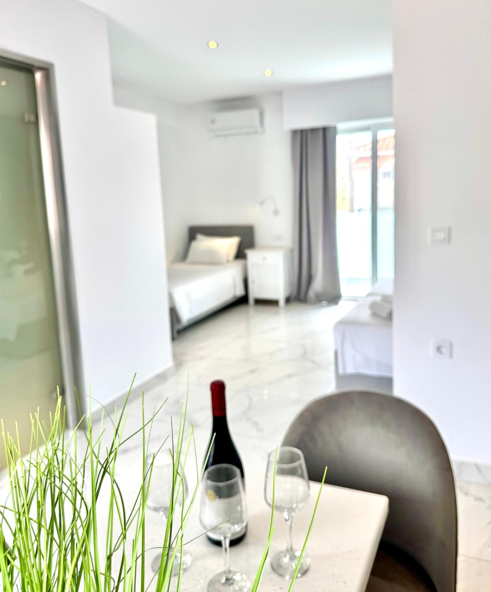لاغاناس Zen Apartments المظهر الخارجي الصورة